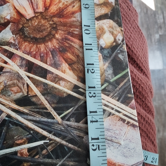 Pine cone canvas painting - Picture 5 of 5